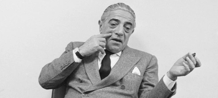 «Οι δολοφόνοι που ανατίναξαν το λίαρ τζετ του Ωνάση κυκλοφορούν ελεύθεροι» – Τι αποκαλύπτει ο αδελφός των πιλότων 47 χρόνια μετά
